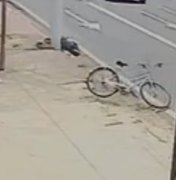 Câmeras flagram atropelamento de ciclista na Avenida Comendador Leão