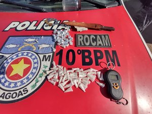 PM apreende maconha, cocaína e crack durante abordagem no Agreste