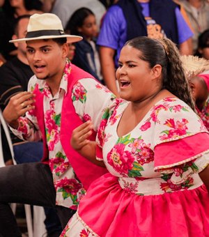 Arraiás movimentam bairros de Arapiraca com tradição, forró e cultura popular neste sábado (21)