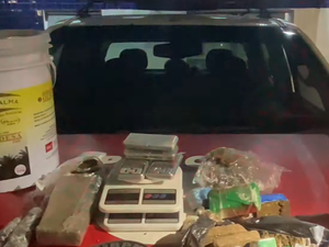 Polícia Militar apreende 1,5 kg de maconha e balanças de precisão na Chã da Jaqueira