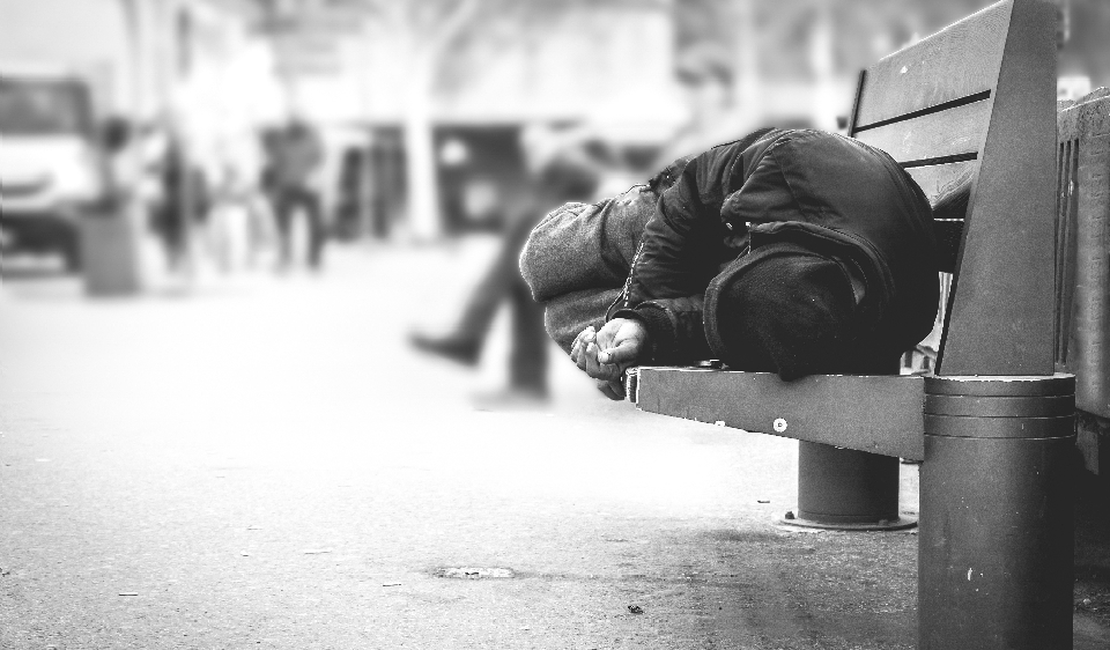 MP e Defensoria pedem medidas para proteger população de rua em Maceió