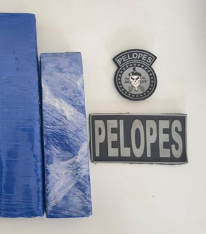Casal é preso por tráfico de drogas durante abordagem em Arapiraca