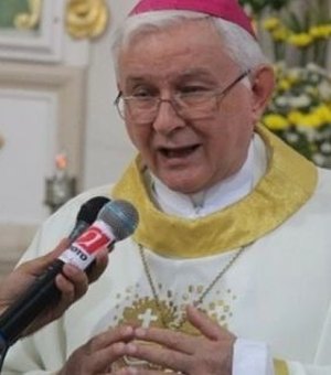 Bispo Diocesano de Penedo proíbe qualquer contato físico durante celebrações litúrgicas