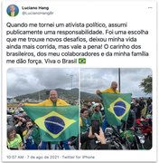 Motociata de Bolsonaro em Florianópolis reúne autoridades e personalidades