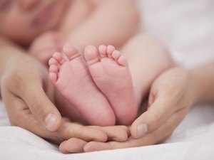 Alagoas registra quase 50 mil nascimentos e cerca de 20 mil mortes, segundo IBGE