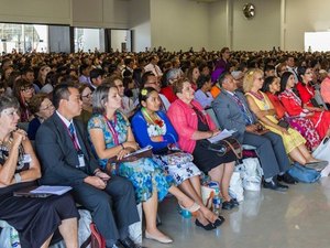 Maceió sedia “O Amor Nunca Acaba”, das Testemunhas de Jeová