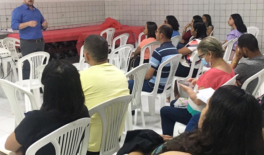 Prefeitura promove capacitação da Rede de Proteção a Crianças e Adolescentes em Matriz de Camaragibe