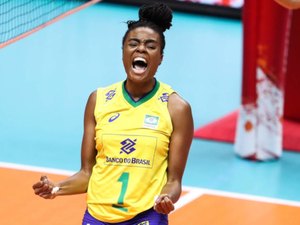 Bicampeã olímpica Fabi Claudino anuncia aposentadoria do vôlei