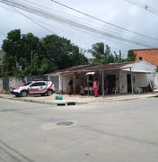 Homem é encontrado morto em bar no conjunto Village Campestre, em Maceió