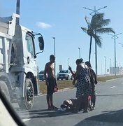 [Vídeo] Jovem fica ferido após ser atropelado na Avenida Assis Chateaubriand, no Pontal da Barra