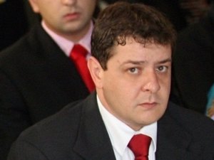 Polícia Federal vasculha escritório do filho de Lula