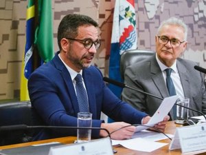 Audiência Pública no Senado reúne Renan Calheiros e Paulo Dantas