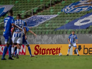 CSA sai na frente, mas fica no empate contra o Cruzeiro