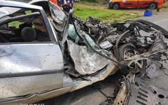 Colisão frontal entre caminhão e carro de passeio deixa uma vítima fatal, em Igaci