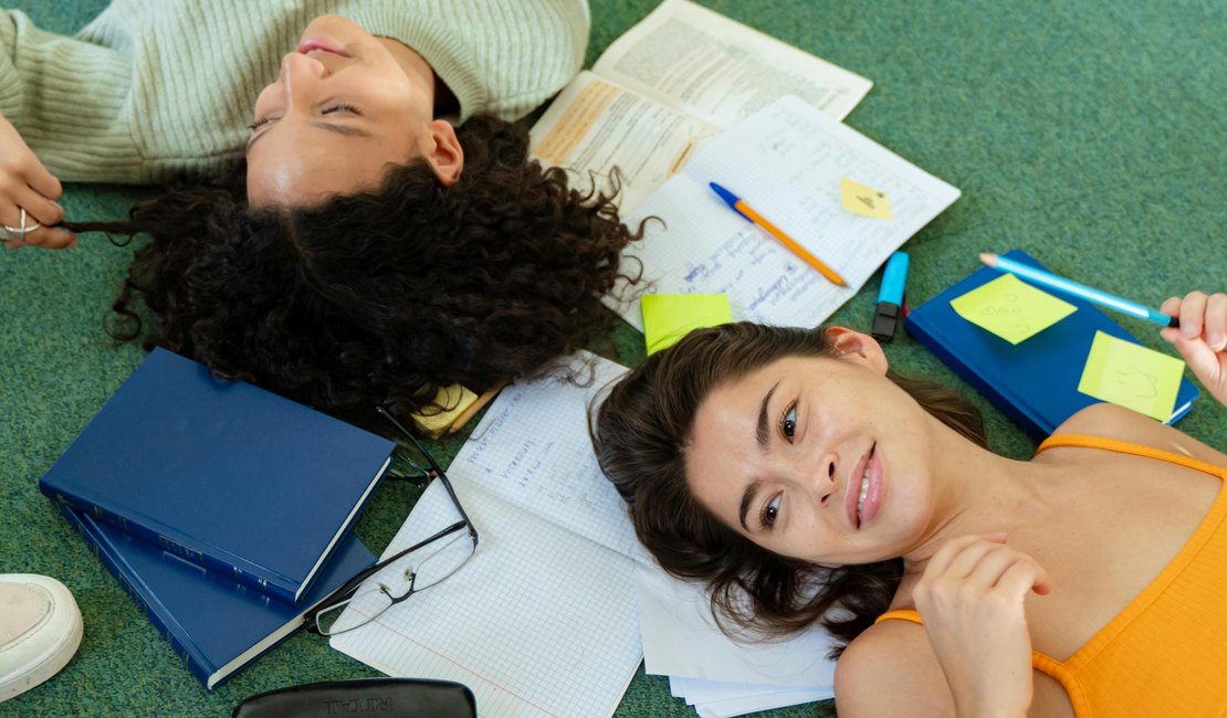 Fapeal anuncia 500 bolsas para estudantes universitários