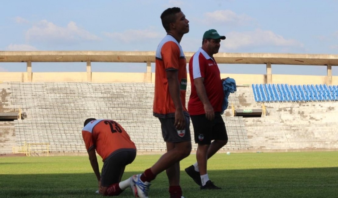 River treina do Albertão e Vica define base para enfrentar o ASA