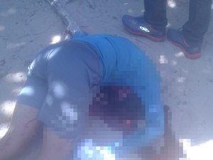 Jovem é assassinado a tiros na Praia da Pajuçara
