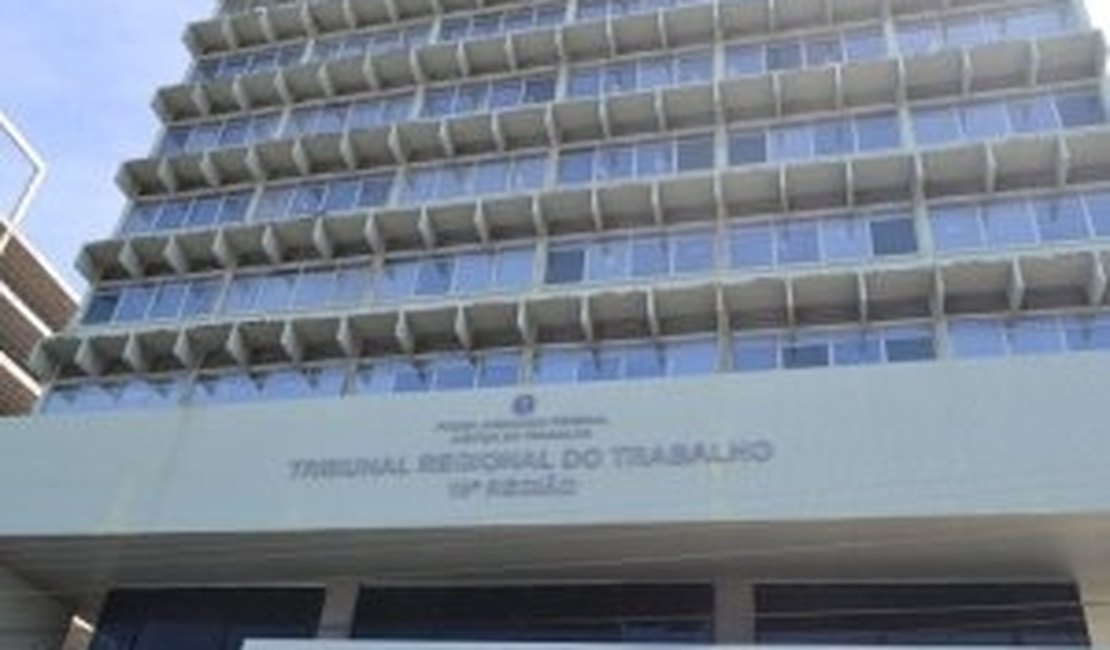 TRT/AL equipara jornada de funcionários dos Correios a dos bancários