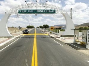 MP fiscaliza escolas e constata problemas no ensino em Poço das Trincheiras
