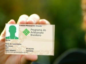 Prefeitura de Porto Calvo entrega Carteiras de Artesão