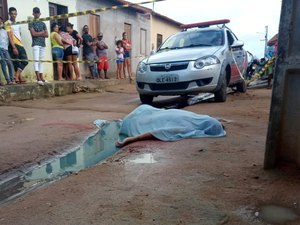 Homem é morto pelo próprio primo durante bebedeira no Agreste de Alagoas 