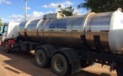 PRF flagra transporte irregular de água potável