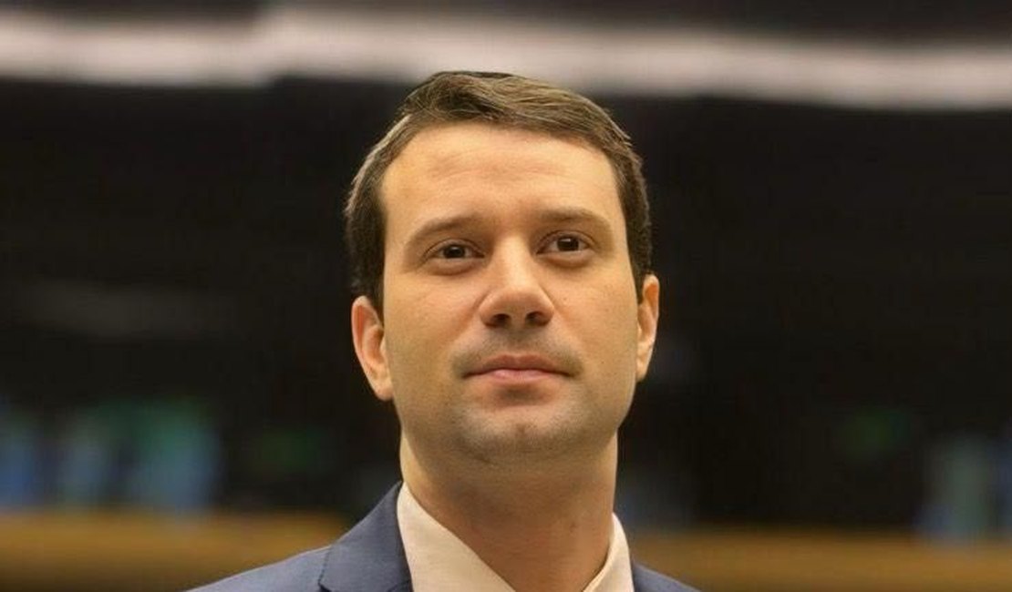 Daniel Barbosa aparece entre os políticos mais influentes de AL nas redes sociais