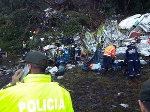 IML colombiano finaliza reconhecimento e libera 15 corpos de vítimas