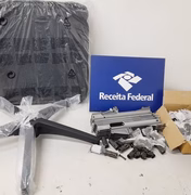 Receita Federal apreende peças de armas enviadas dos EUA em aeroporto