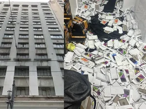 'Avalanche' de iPhone: PF faz ação em prédio com 12 andares de mercadorias