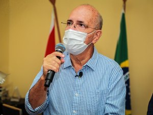 Ronaldo Lopes envia à Câmara de Vereadores projeto sobre auxílio financeiro para estudantes da EJA