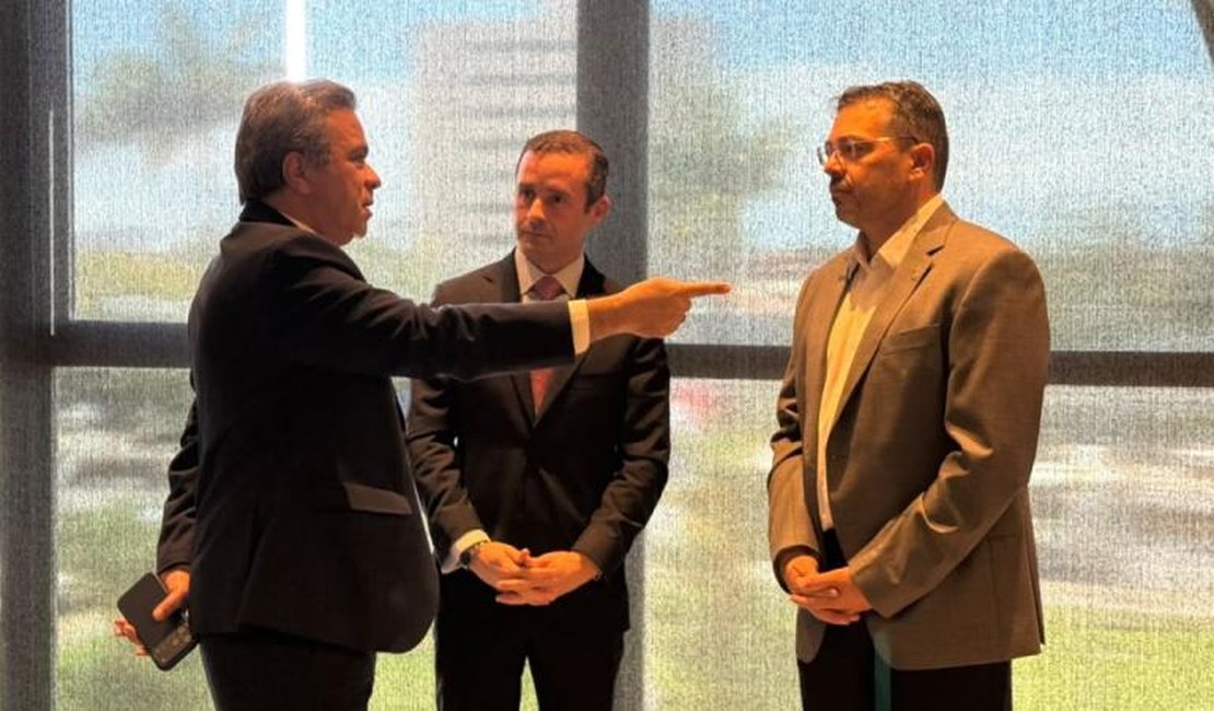 TCE de Alagoas recebe presidente da Atricon para diálogo institucional