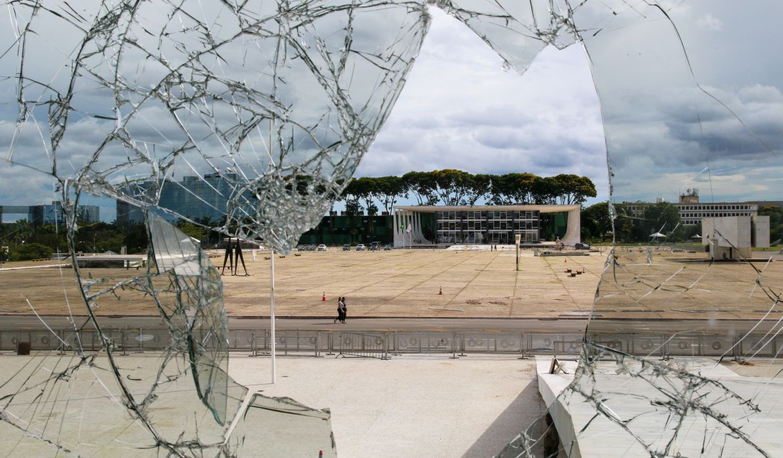 AGU pede bloqueio de bens de mais 42 investigados por atos golpistas