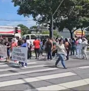 Protesto dos funcionários do Hospital  Veredas foi finalizado; vias já foram liberadas