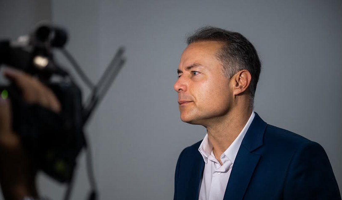 'Quero transformar Alagoas no melhor estado do Nordeste', diz Renan Filho em sabatina
