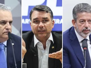 Palanque de Flávio Bolsonaro em Alagoas deve ter apenas candidatos ao Senado