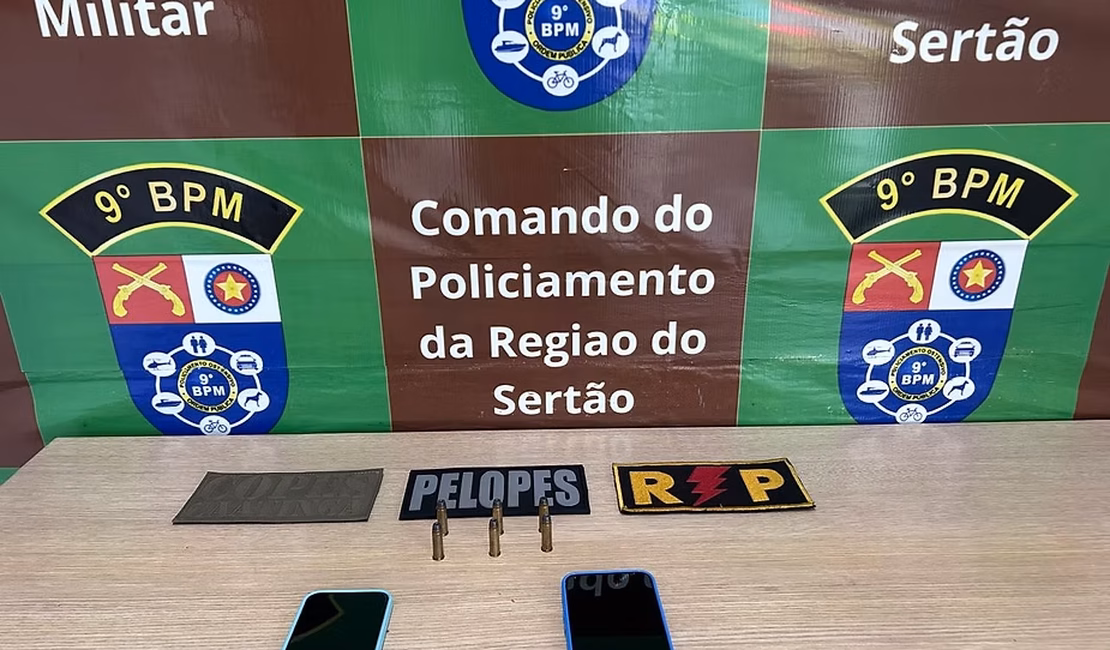 Operação conjunta apreende munições e celulares sem nota fiscal em Delmiro Gouveia