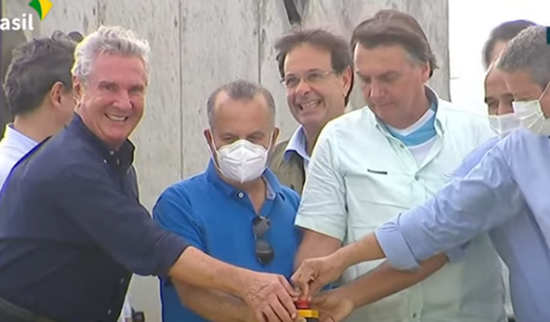 [Vídeo] Bolsonaro inaugura Trecho IV do Canal do Sertão, em São José da Tapera