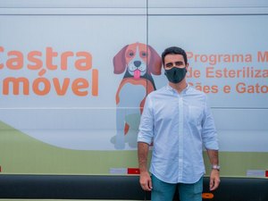 JHC acompanha início dos trabalhos do Castramóvel e garante política pública para os animais