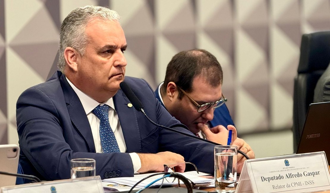 CPMI do INSS: Alfredo Gaspar cobra respostas de Carlos Lupi sobre omissões e denúncias em sua gestão
