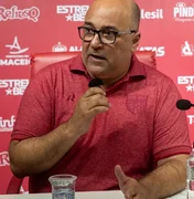 CRB anuncia saída do diretor de futebol André Martins após 94 dias no cargo