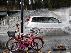 Chuva castiga Itália e deixa pelo menos 12 vítimas