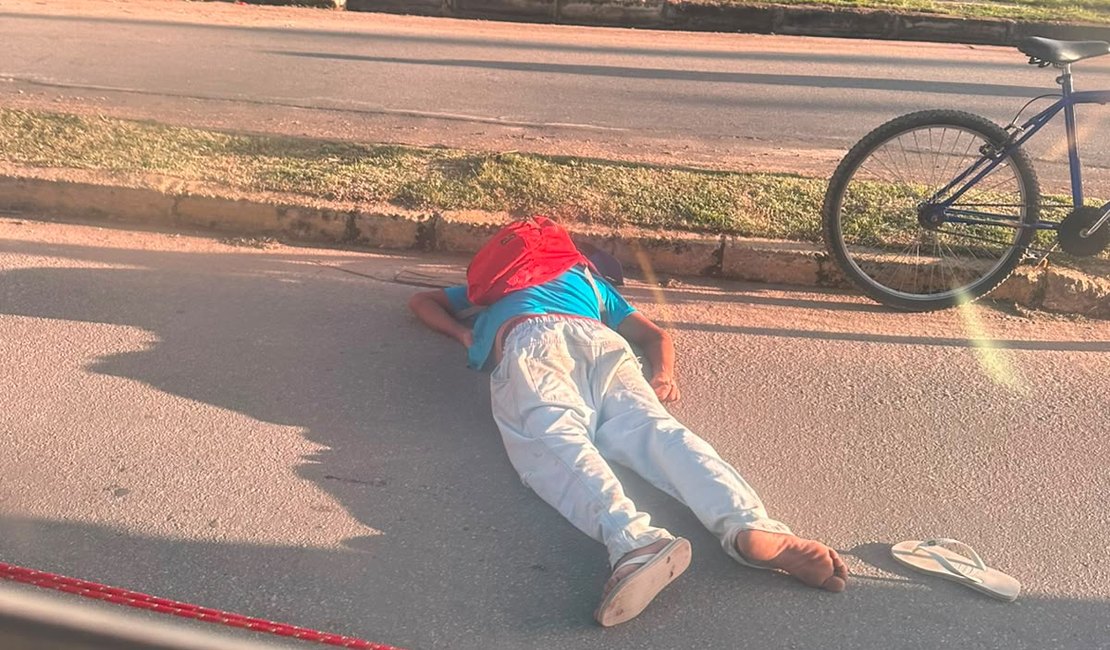 Ciclista embriagado sofre queda de bicicleta em São Miguel dos Campos e é levado para UPA