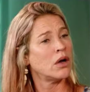 Luana Piovani volta a cobrar Pedro Scooby com reflexão: 'Dois meses tentando matar piolho'