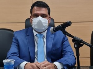 Presidente da Câmara convoca secretários municipais para explicar cálculo sobre cobrança de impostos