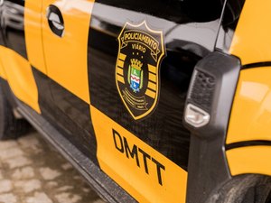 Agentes do DMTT escoltam gestante em trabalho de parto até hospital em Maceió