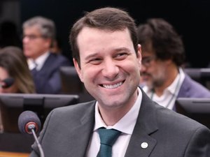 Maior escola municipal em tempo integral de AL é inaugurada com recursos do deputado Daniel