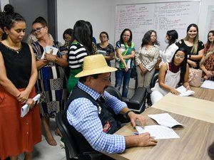 Prefeito se reúne com profissionais para implementar repasse do piso da enfermagem em Rio Largo