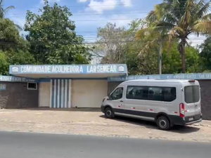 [Vídeo] Acolhidos em clínica de reabilitação fogem com carro da instituição em Arapiraca