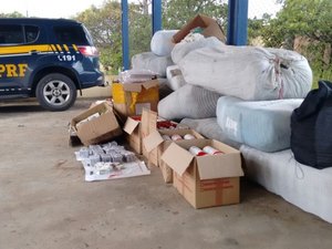 PRF apreende 15 mil produtos de descaminho na BR-101 em São Sebastião